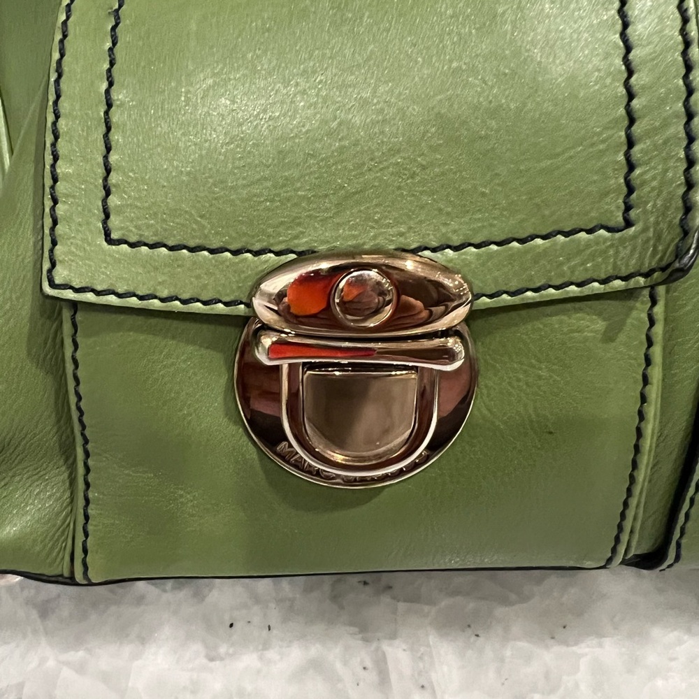 Marc Jacob Green Handbag with Buckle Accents - Picture 4 of 9